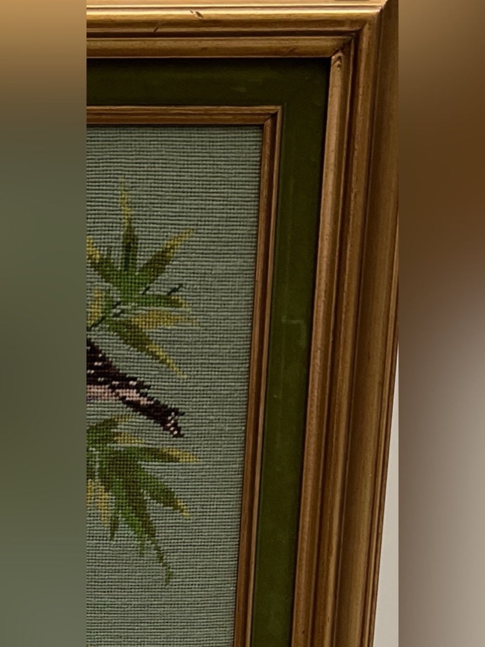 Vintage Framed Petit Point Needlework – Two Birds on Bamboo ,Made in Mexico 1997 - Picture 8 of 17